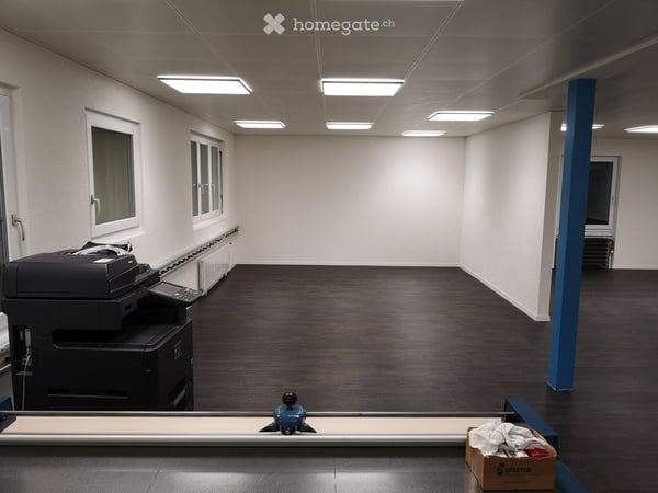 Moderne Büroräume im EG oder 1. OG - 160 m² an zentraler Lage in Wetzikon 9