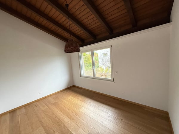 Charmantes 1.5-Zimmer-Einfamilienhaus mit grossem Garten in Oberwil-Lieli 14