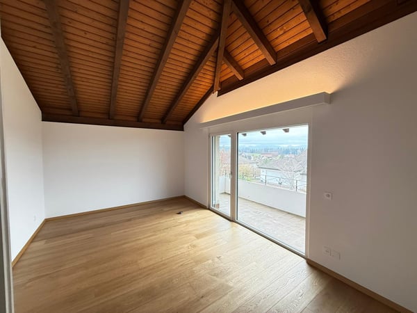 Charmantes 1.5-Zimmer-Einfamilienhaus mit grossem Garten in Oberwil-Lieli 13