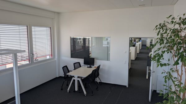 Moderne Büroräume in Würenlos 6