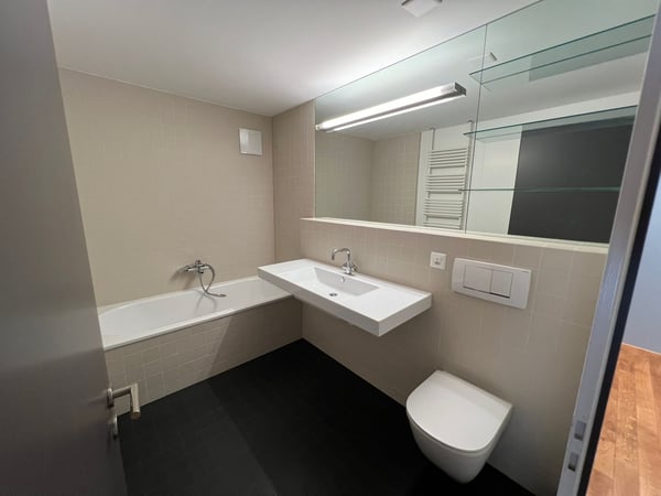 Altstadthaus mit Garage (Erstbezug nach Renovation) / Old town house with parking (just renovated) 7