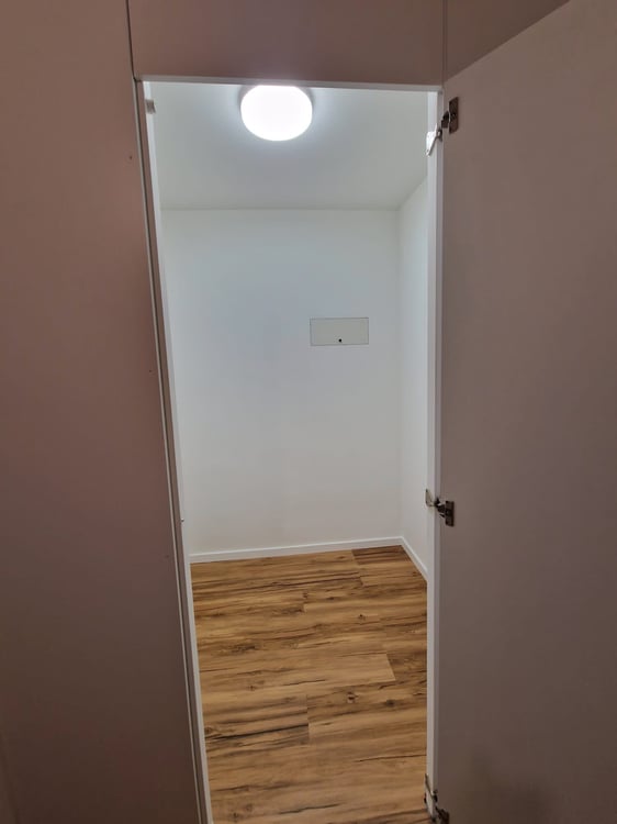 Moderne 3.5-Zimmer-Wohnung in der Nähe Rothenburg mit Balkon und Garage 8