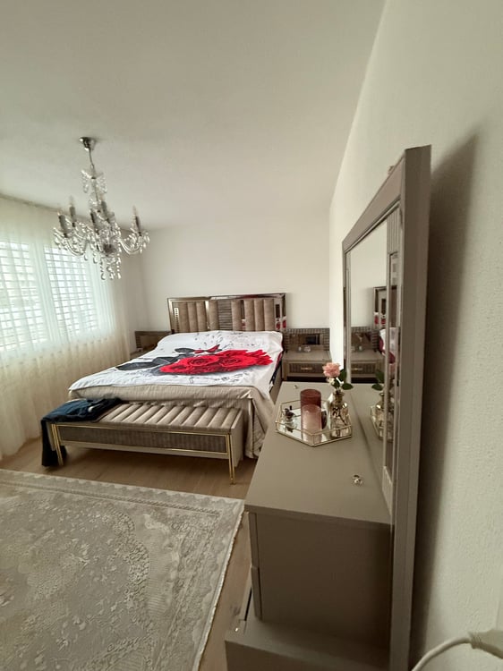 Moderne 1.5-Zimmer-Wohnung mit Balkon und Garage in Volketswil 11