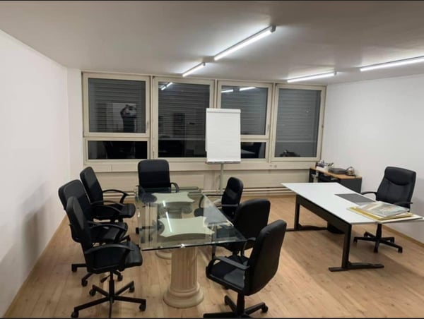 Büro in Regensdorf zu Vermieten 3