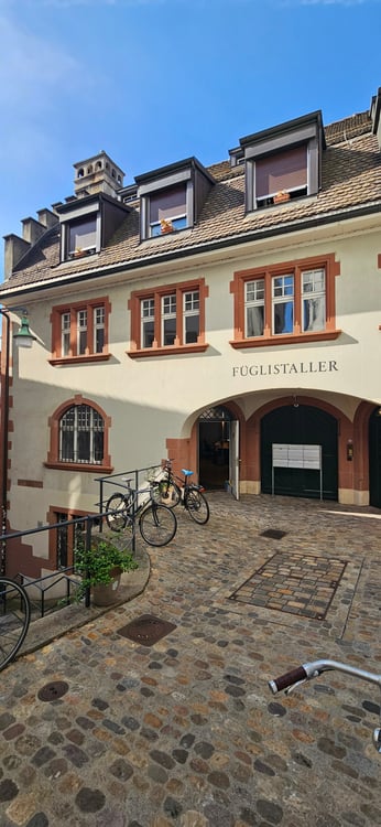 Attraktive Büroräume in Basel zur Nachmiete (oder Untermiete bis Ende August 2026) 1