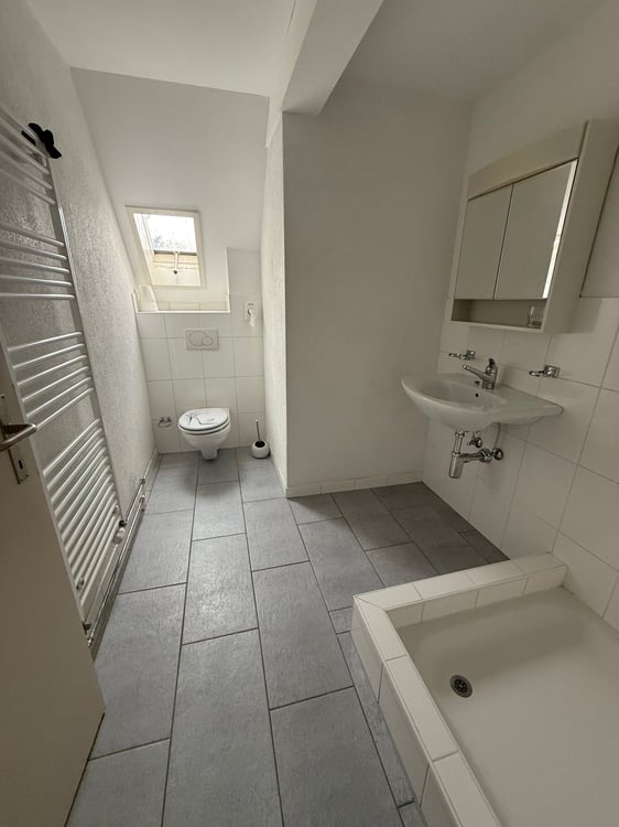 Stilvoll sanierte Wohnung am Stadteingang von Stein am Rhein 8