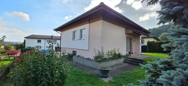 Einfamilienhaus mit viel Potenzial 3