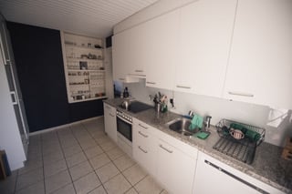 Charmantes 2.5-Zimmer-Einfamilienhaus in Feldbrunnen 10