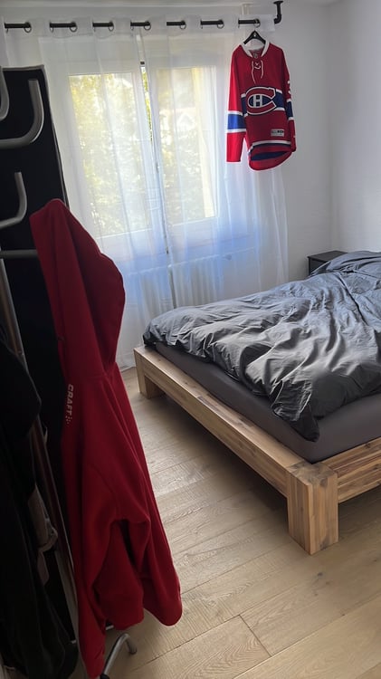 Charmante 1-Zimmer-Wohnung mit Bergblick in Chur 9