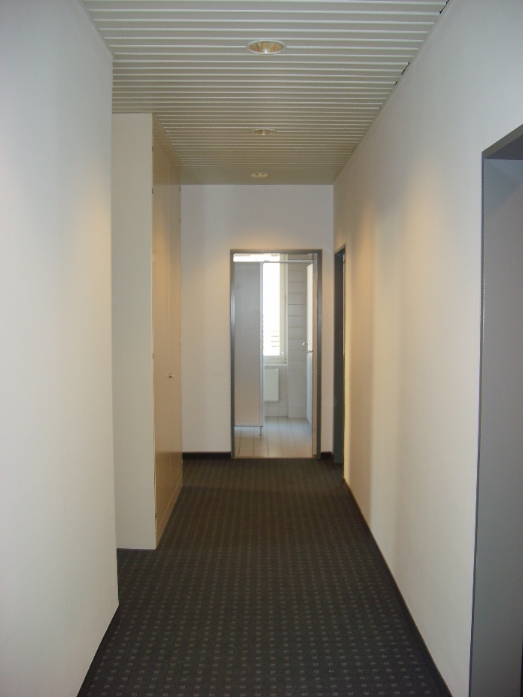 Beim Bahnhof Wiedikon 3