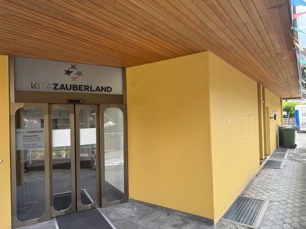 Attraktive Gewerberäumlichkeit an zentraler Lage in Merenschwand 2