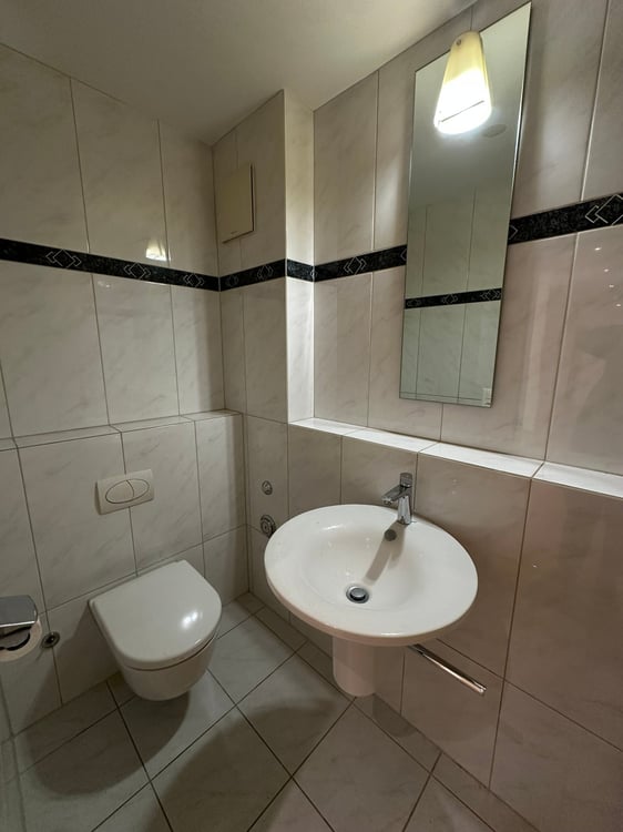 4½-Zimmer-Wohnung an ruhiger und zentraler Lage in Zürich-Oerlikon 12