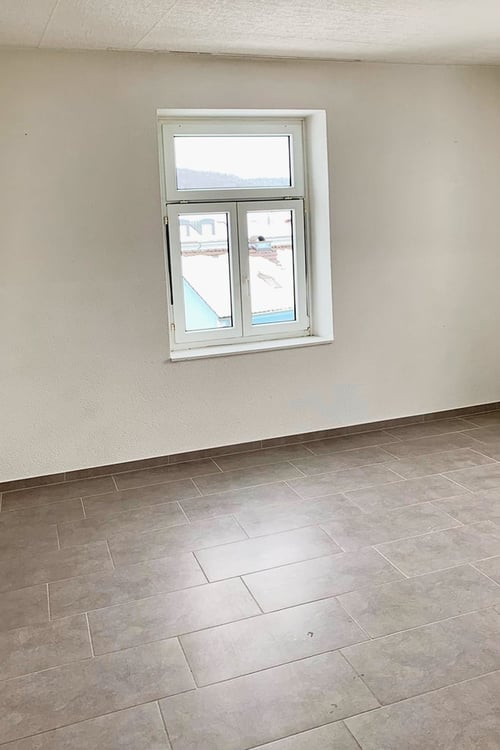 Mehrfamilienhaus mit total 9 Wohnungen in Neuhausen 5