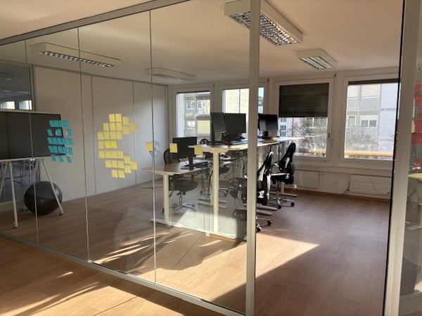 Bureaux modernes de 2 pièces avec parking - 47 Avenue Blanc 5