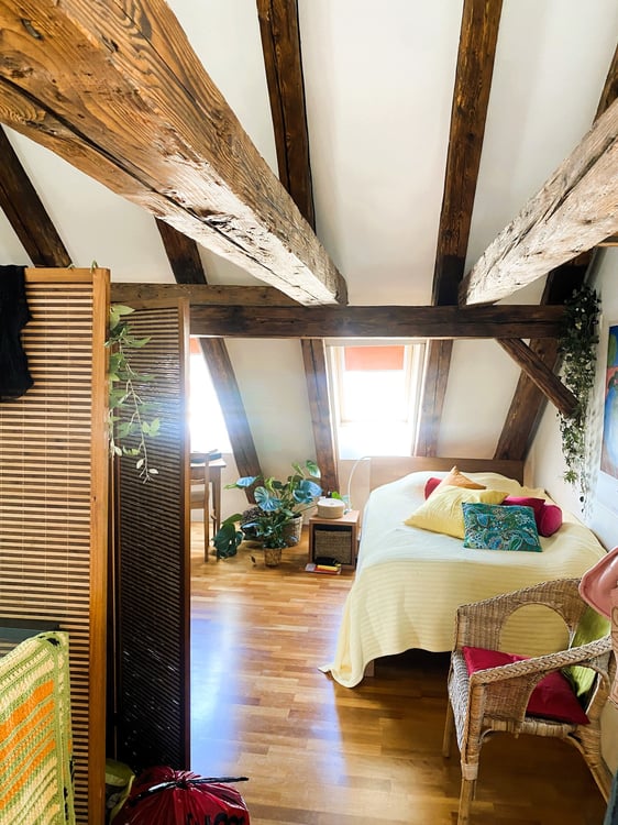 Charmante 1.5-Zimmer-Maisonette-Wohnung in historischem Gebäude 27