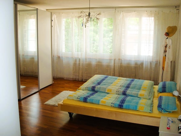 Charmante 1.5-Zimmer-Maisonette-Wohnung in historischem Gebäude 23