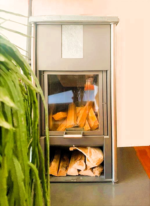 Charmante 1.5-Zimmer-Maisonette-Wohnung in historischem Gebäude 21