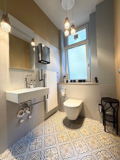 Möblierte Büroräumlichkeiten inkl. Garagenparkplatz zu vermieten an top Lage beim Bahnhof St. Gallen 9