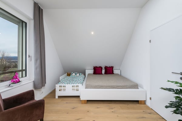 Nicht alltägliche 1-Zimmer Maisonette-Douplex-Wohnung der Extraklasse 20