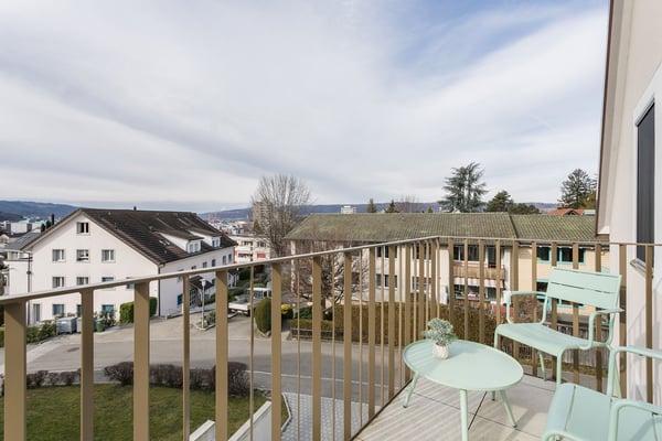 Nicht alltägliche 1-Zimmer Maisonette-Douplex-Wohnung der Extraklasse 10