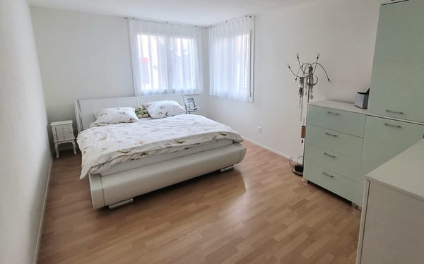 Heimeliges 1-Zimmer-Terrassen-Einfamilienhaus mit Panoramablick und rustikalem Touch 13