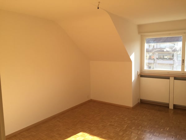 Wohnen oberhalb der Migros, inmitten des Zentrums Riehen 6