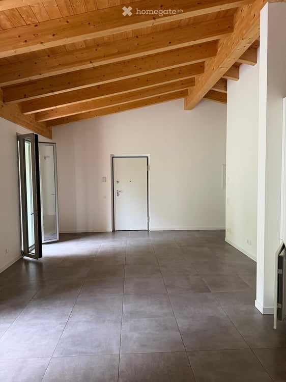 🏡 Affittasi Appartamento Luminoso ad Arzo – 4.5 locali | Posteggio interno incluso 12