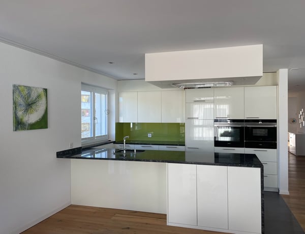 Moderne 1.5-Zimmer-Attikawohnung mit grosser Terrasse 5