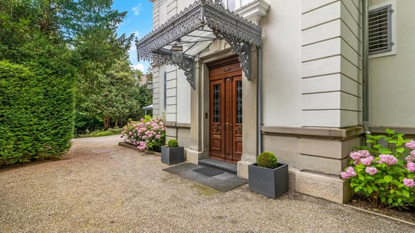 Villa in Zürich 6