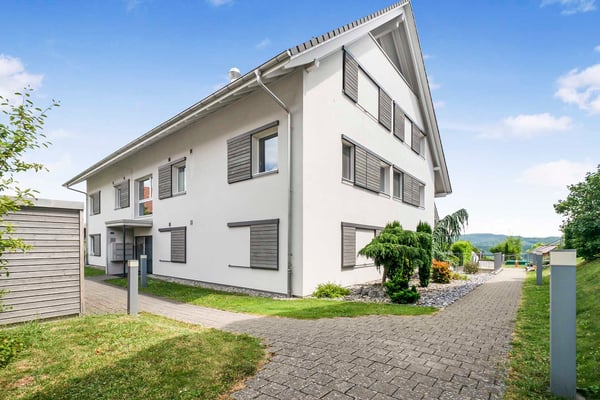 Moderne 1.5-Zimmer Maisonette-Dachwohnung mit Sicht auf den Uetliberg 10