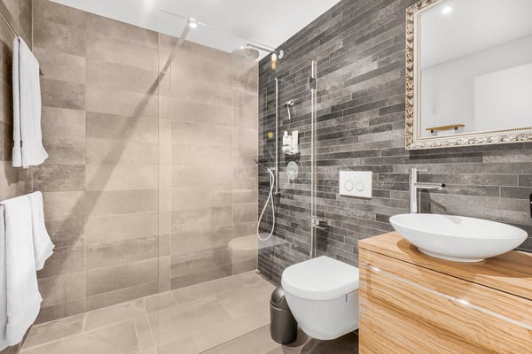 Moderne 1.5-Zimmer Maisonette-Dachwohnung mit Sicht auf den Uetliberg 3