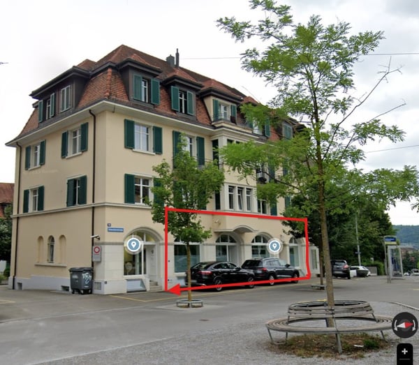 Atelier/Büro/Kleingewerbe mit Parkplatz, kleine Küche und Sanitäranlagen m/w im Herzen vom Kreis 6 1