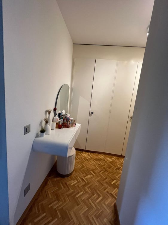 Magnifique attique de 6 pièces avec balcon et terrasse de 90m2 à Carouge 7