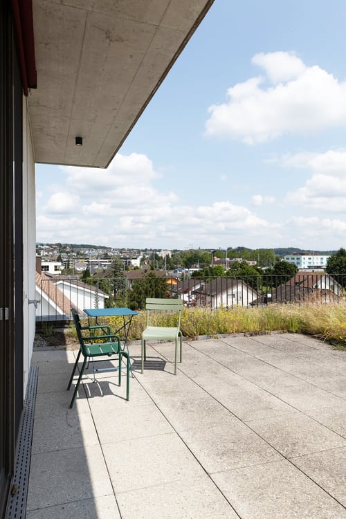 Moderner Hausteil in ruhiger Lage von Wohlen 11