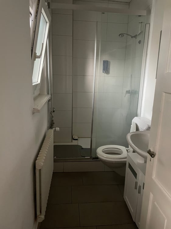 Möbliertes Zimmer mit Parkplatz in Bahnhof Eschenbach LU 2