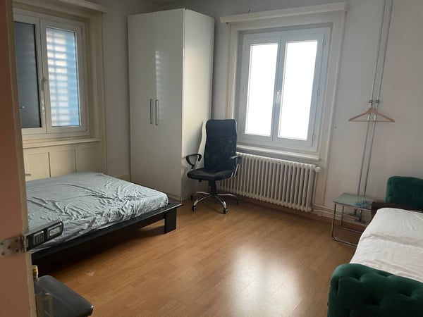 Möbliertes Zimmer mit Parkplatz in Bahnhof Eschenbach LU 3