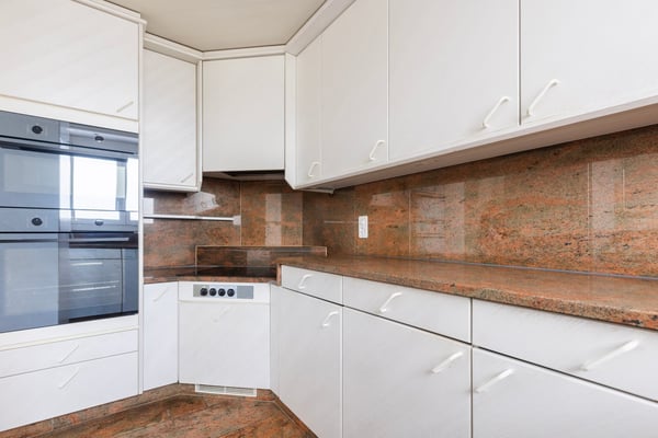 Grosszügige 4.1-Zimmer-Terrassenwohnung mit offenem Wohn-/Essbereich – viel Licht & komfortable Lage 4