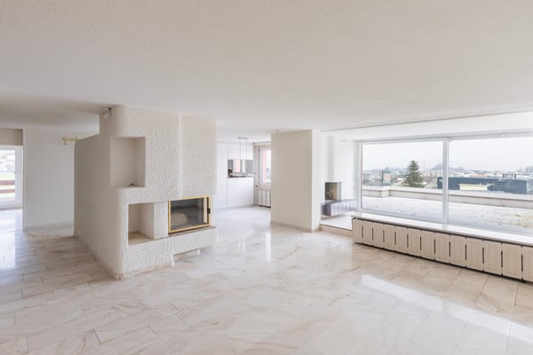 Grosszügige 4.1-Zimmer-Terrassenwohnung mit offenem Wohn-/Essbereich – viel Licht & komfortable Lage 1