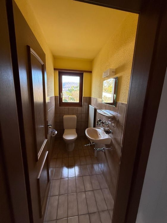 Charmantes Einfamilienhaus mit Garten in ruhiger Lage von Villigen 13