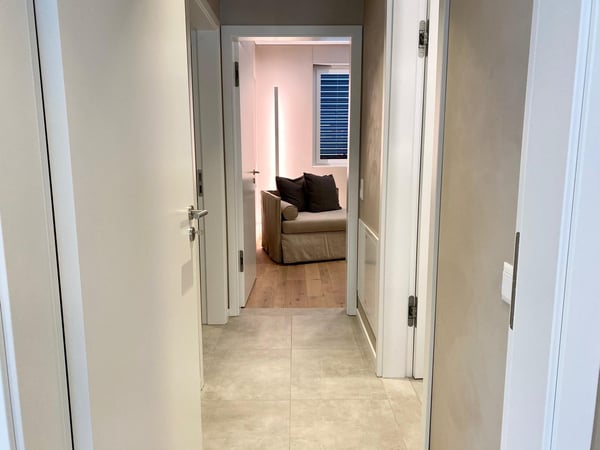 Affittasi 1.5 locali Minergie di standing superiore con grande giardino, zona barbecue + Jacuzzi 18