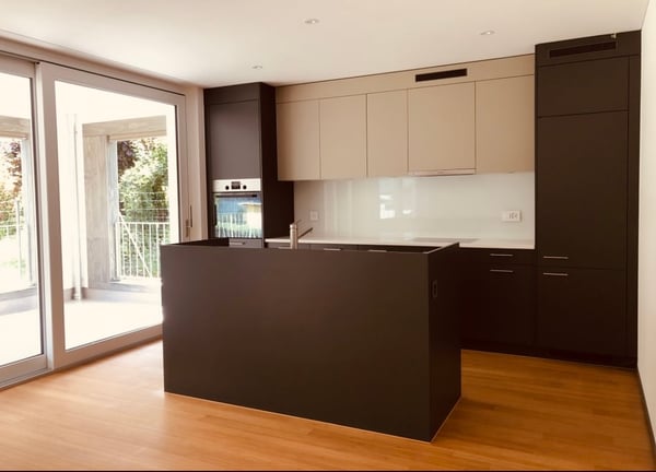 Zu vermieten schöne 1.5- Zimmerwohnung 1