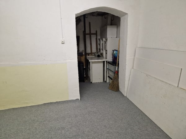 Vielseitiger Gewerberaum an zentraler Lage in Basel 1