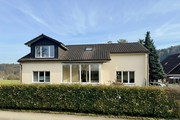 Familienidylle am Bach 1