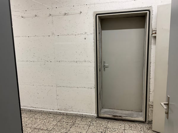 Büro / Gewerberaum / Hobbyraum / Atelier / Lagerraum / in Schwanden GL 3