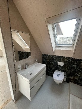 frisch erstellte Dachwohnung mitten in Küssnacht 9