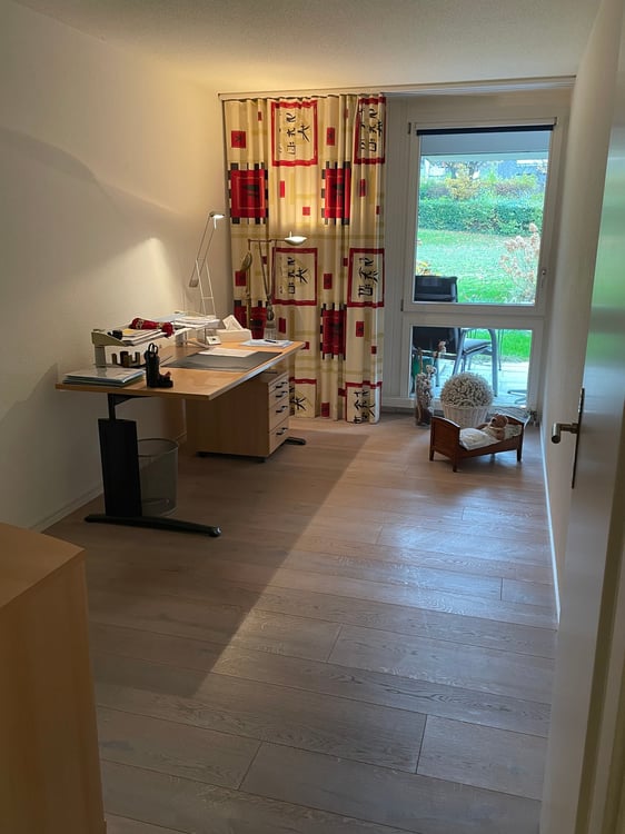 Charmante 1.5-Zimmer-Wohnung mit Gartensitzplatz in Schlieren 7