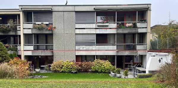 Charmante 1.5-Zimmer-Wohnung mit Gartensitzplatz in Schlieren 2