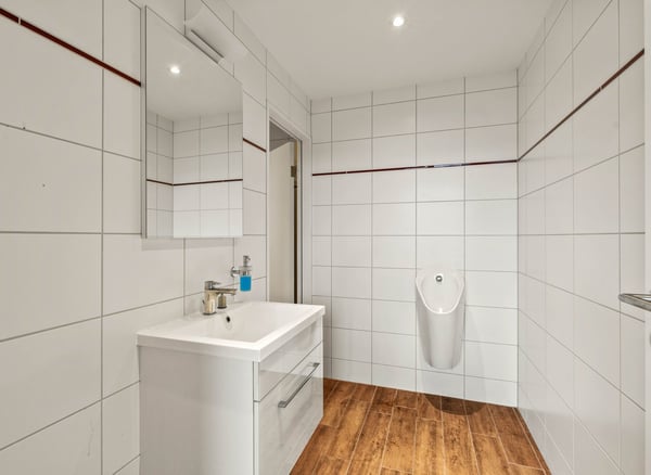 Moderne Büroräume in Dintikon - sofort verfügbar 6