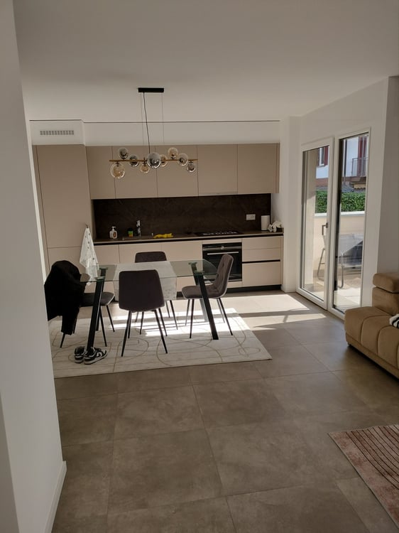 Moderno appartamento 1.5 locali a Mendrisio con balcone 4