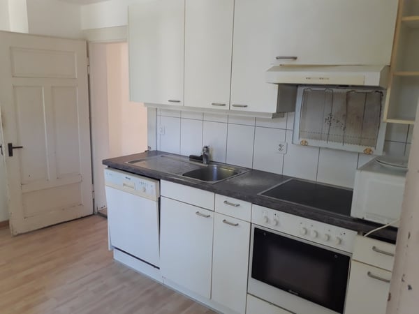 Charmante Liegenschaft mit Aussicht und Shop im Erdgeschoss 9